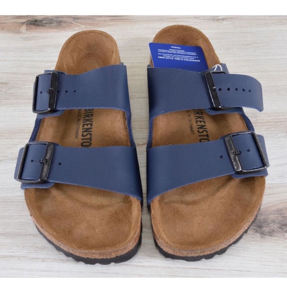Navy Birkenstock’s